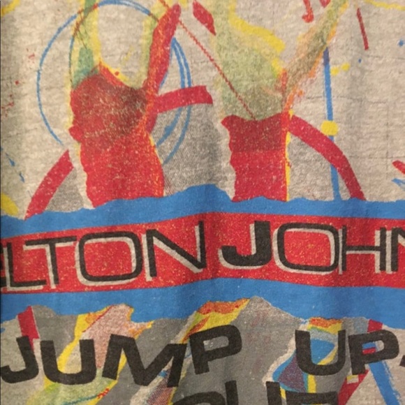 Authentic Vintage Elton John Concert Tee Shirt Graphic Jump Up 1982 80s - Picture 3 of 5